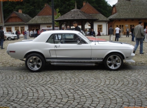 wynajem Ford Mustang z 1968 roku
