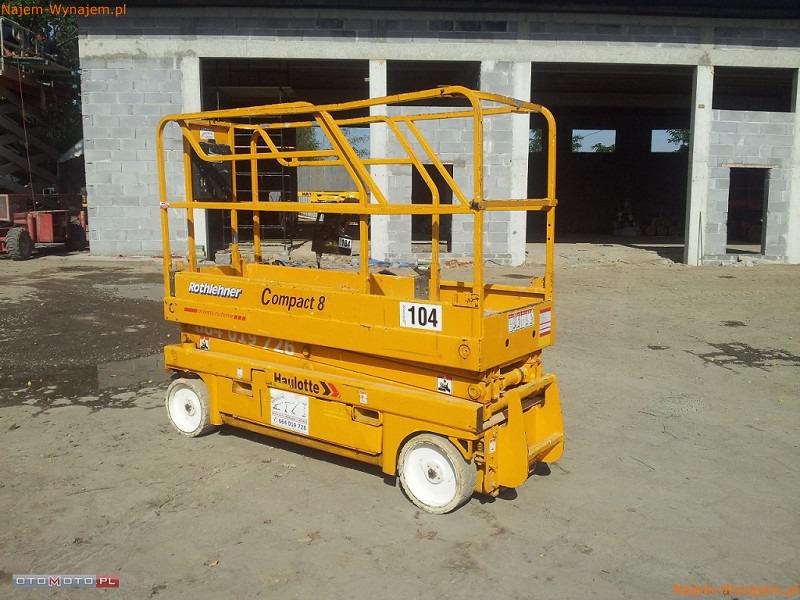 Podest ruchomy nożycowy elektryczny, niebrudzące koła - 8,2m