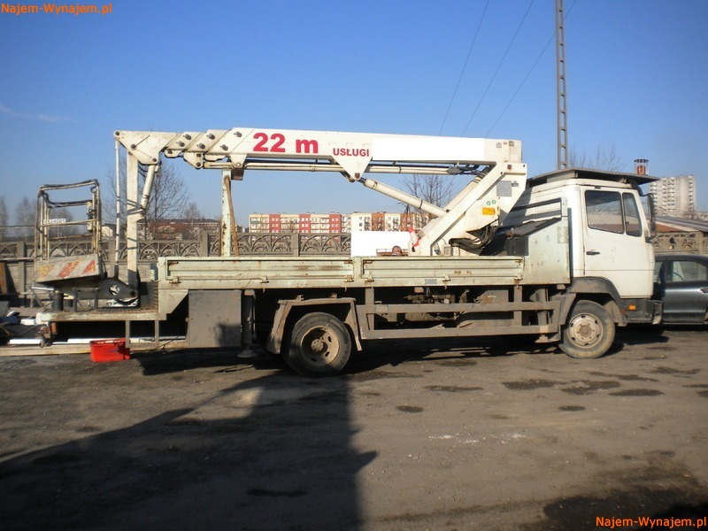 Podnosnik koszowy teleskopowy Mercedes Bizzocchi 23m Kielce