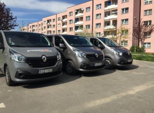 Wypożycz bus samochód 9 osobowy! Renault Trafic LONG 9 miejsc 2016